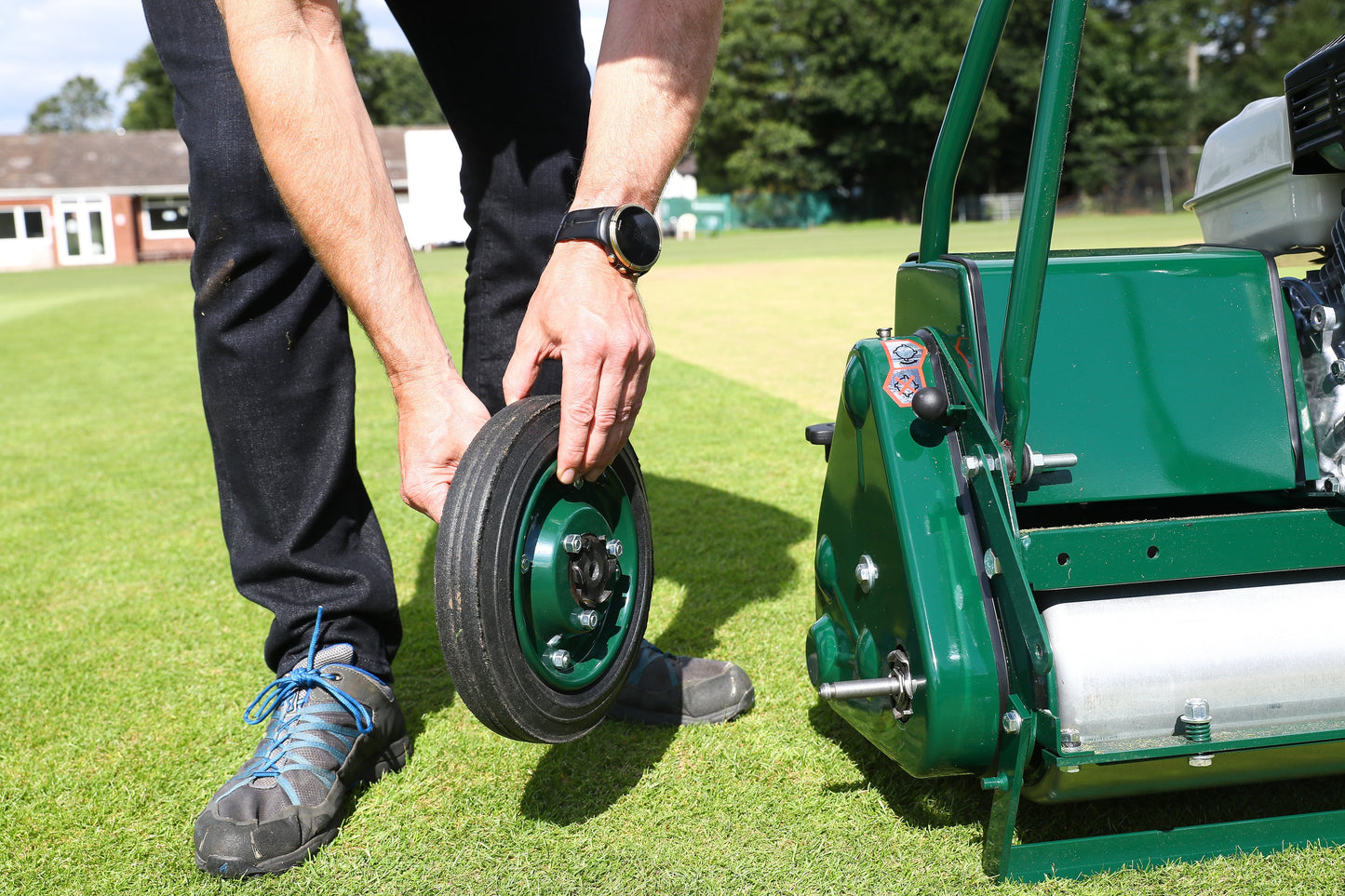 Allett WSK20 Westminster Hilfsradsatz und Radständer